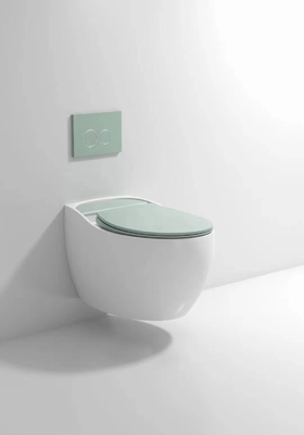 Smooth Glazed Wall Hung Toilet Trọng lực Flushing Tự động khử mùi